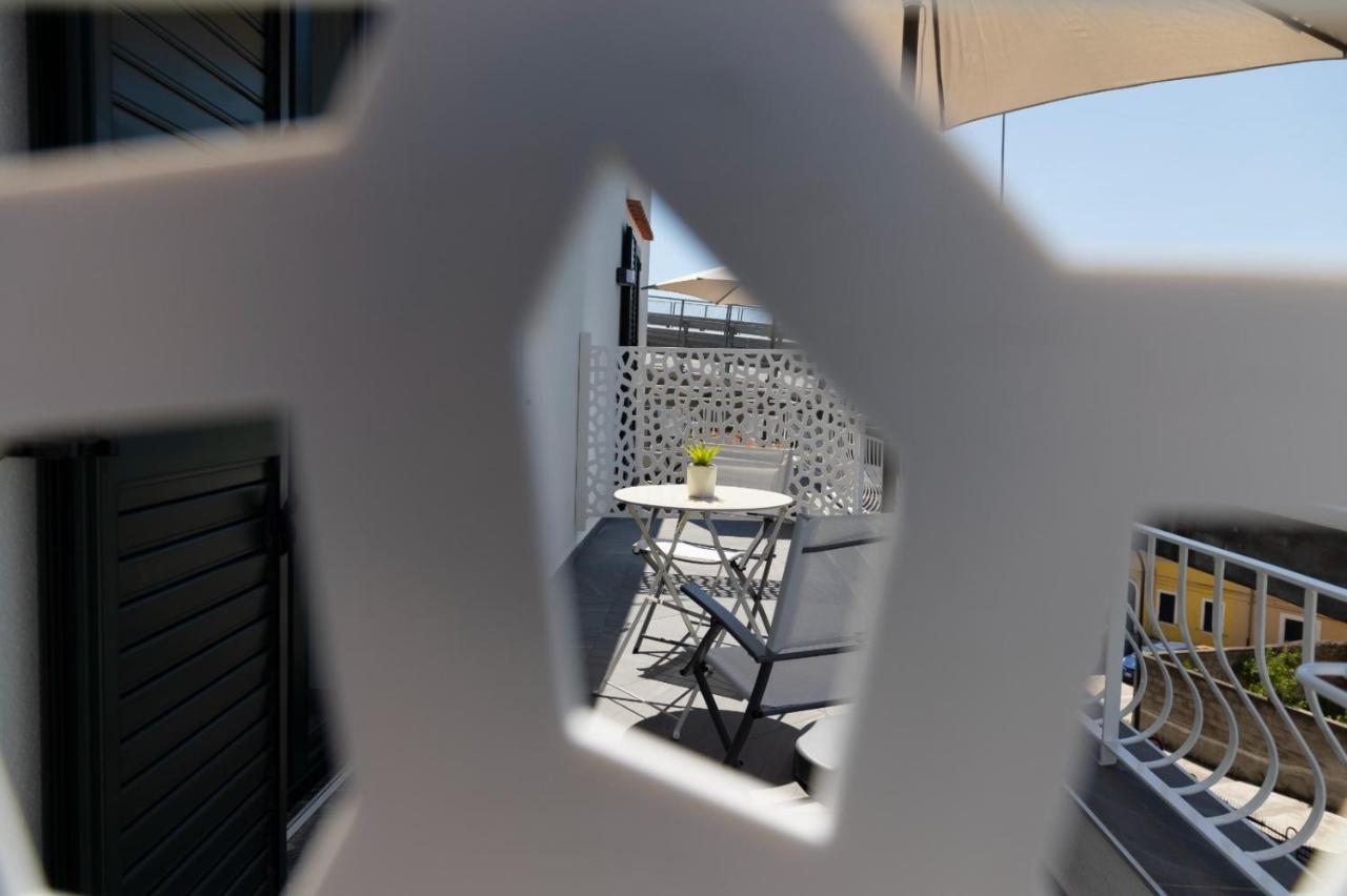 Al Chiaro Di Luna Luxury Suites Amalfi Coast Vietri sul Mare Exterior photo
