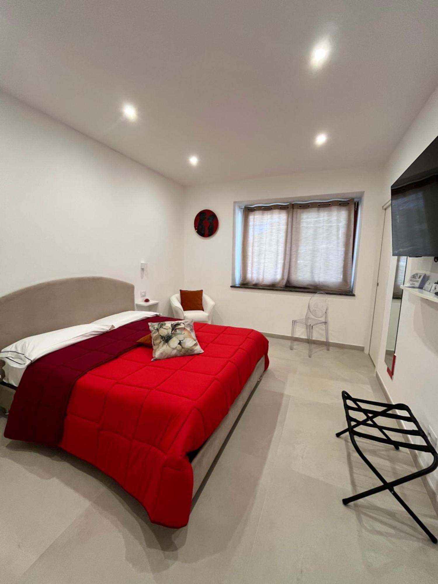 Al Chiaro Di Luna Luxury Suites Amalfi Coast Vietri sul Mare Exterior photo